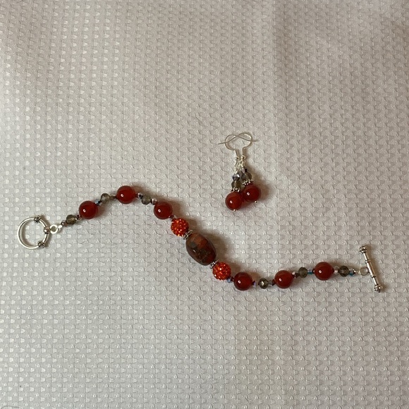 Handcrafted Carnelian and Crystal Bracelet and Earring Set - Picture 6 of 7
